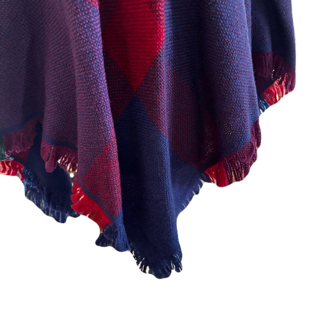 Churchill Handwoven Wool Poncho | Vintage | EUC - Picture 5 of 11